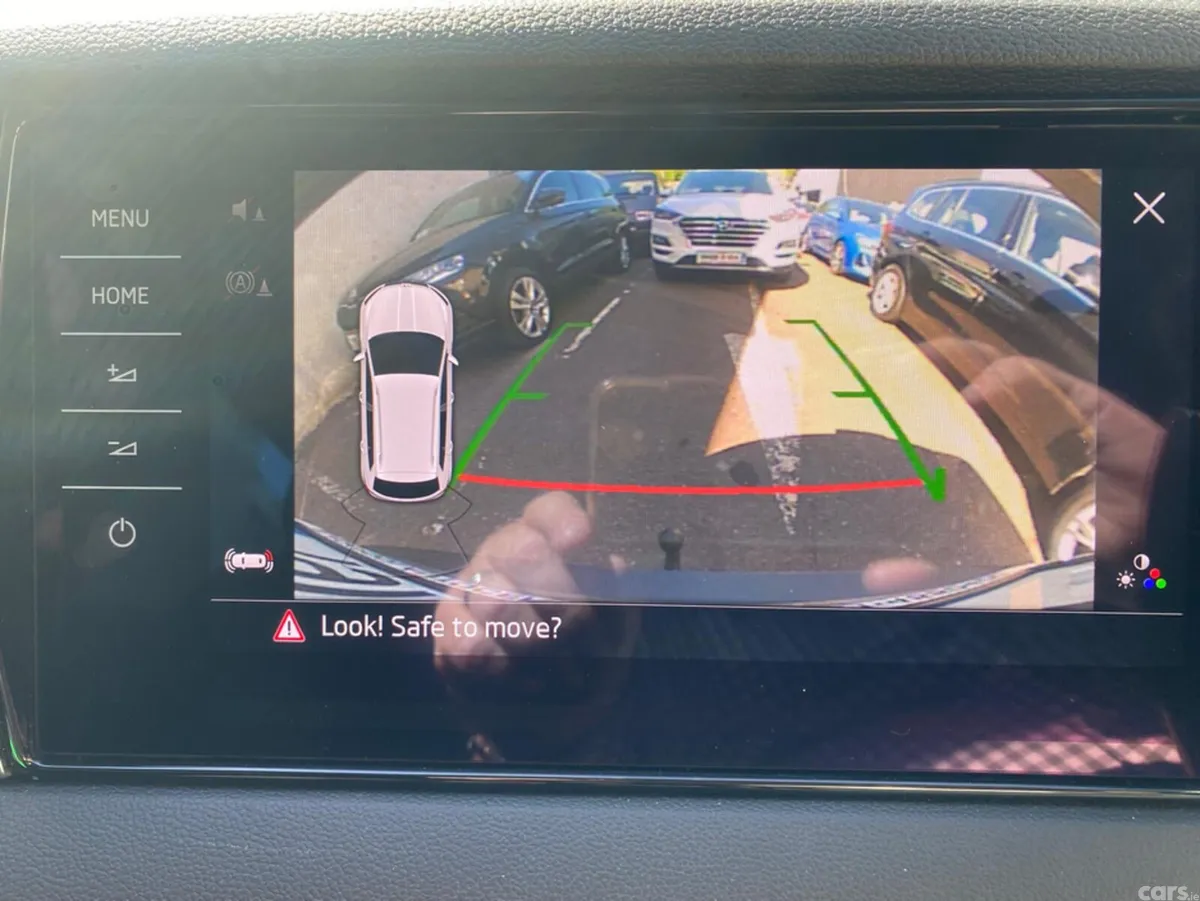Skoda Karoq Estate, Diesel, 2019, Grey