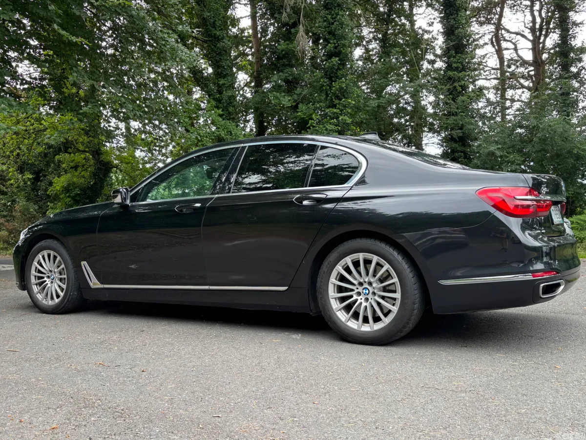 BMW 7-Series Saloon, Diesel, 2017, Black