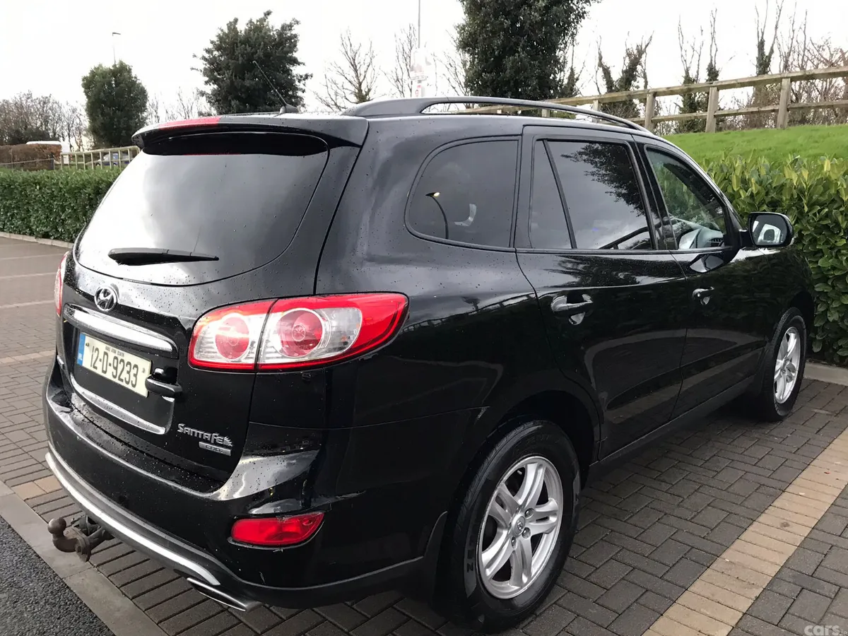 Hyundai Santa Fe SUV, Diesel, 2012, Black
