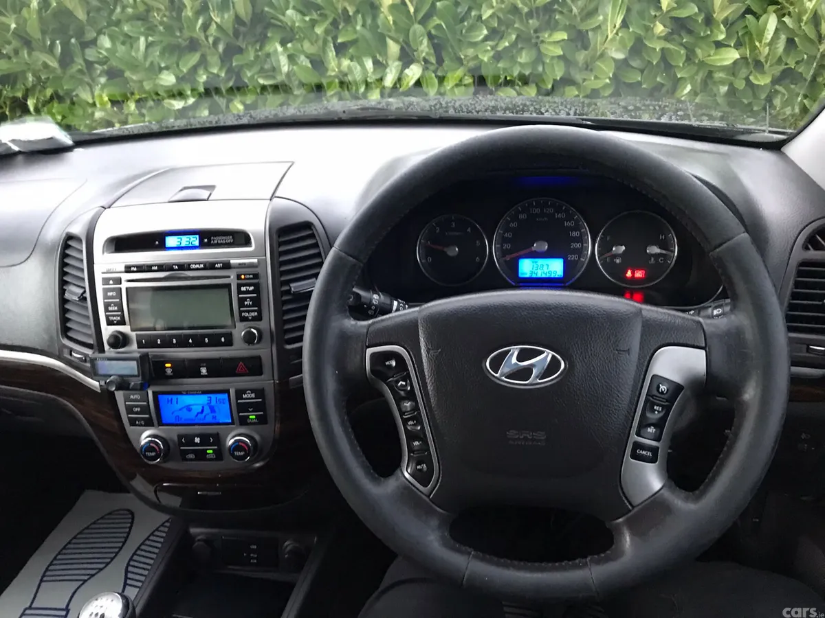 Hyundai Santa Fe SUV, Diesel, 2012, Black