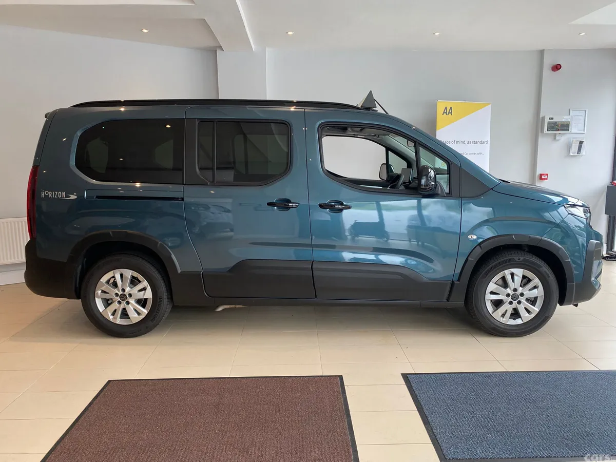 Peugeot Rifter MPV, Diesel, 2026, Blue