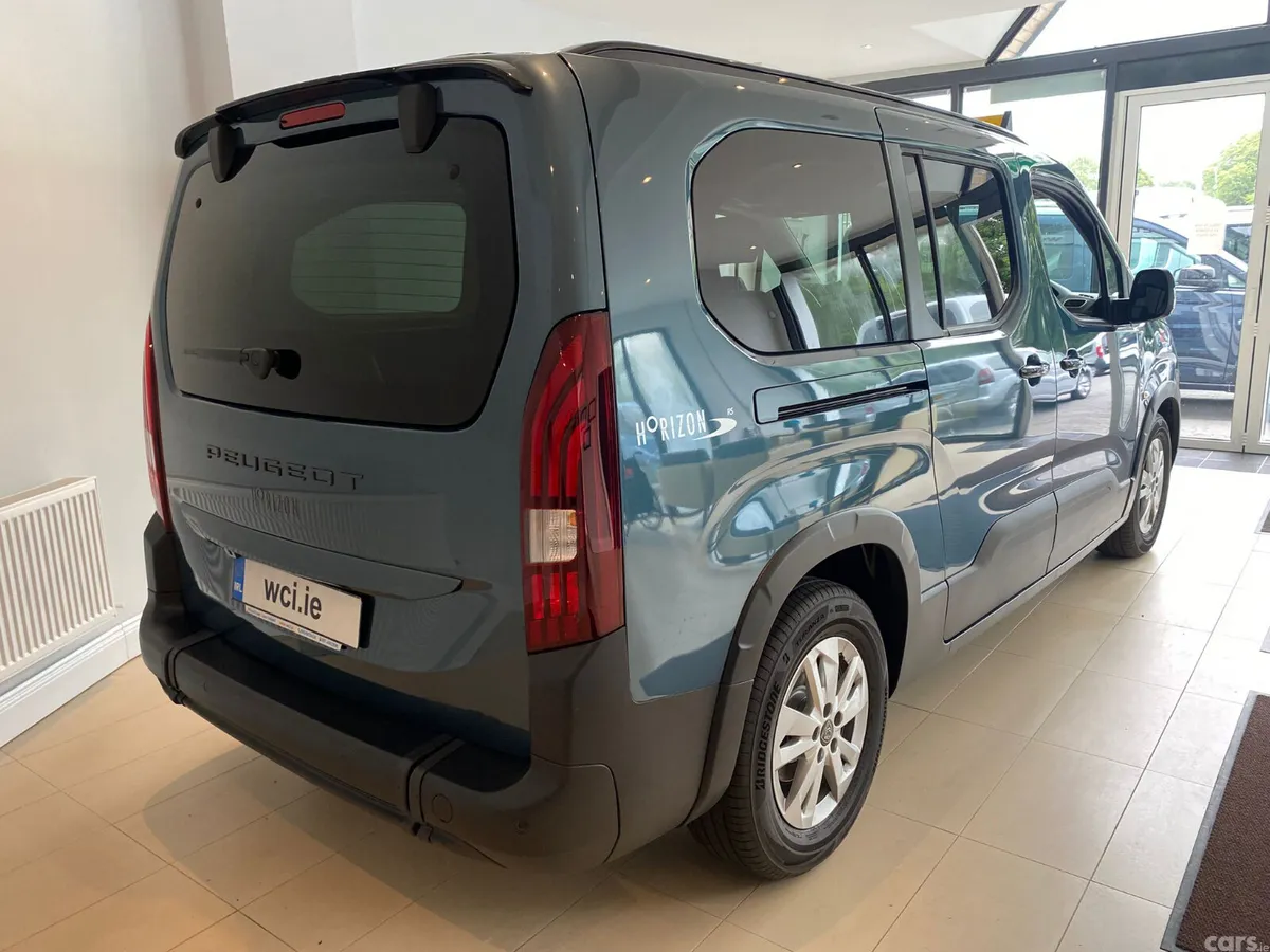 Peugeot Rifter MPV, Diesel, 2026, Blue