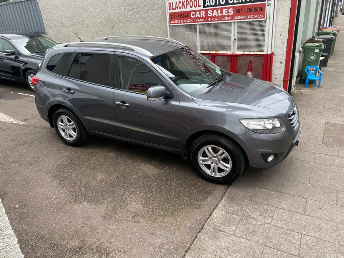 Hyundai Santa Fe SUV, Diesel, 2012, Silver