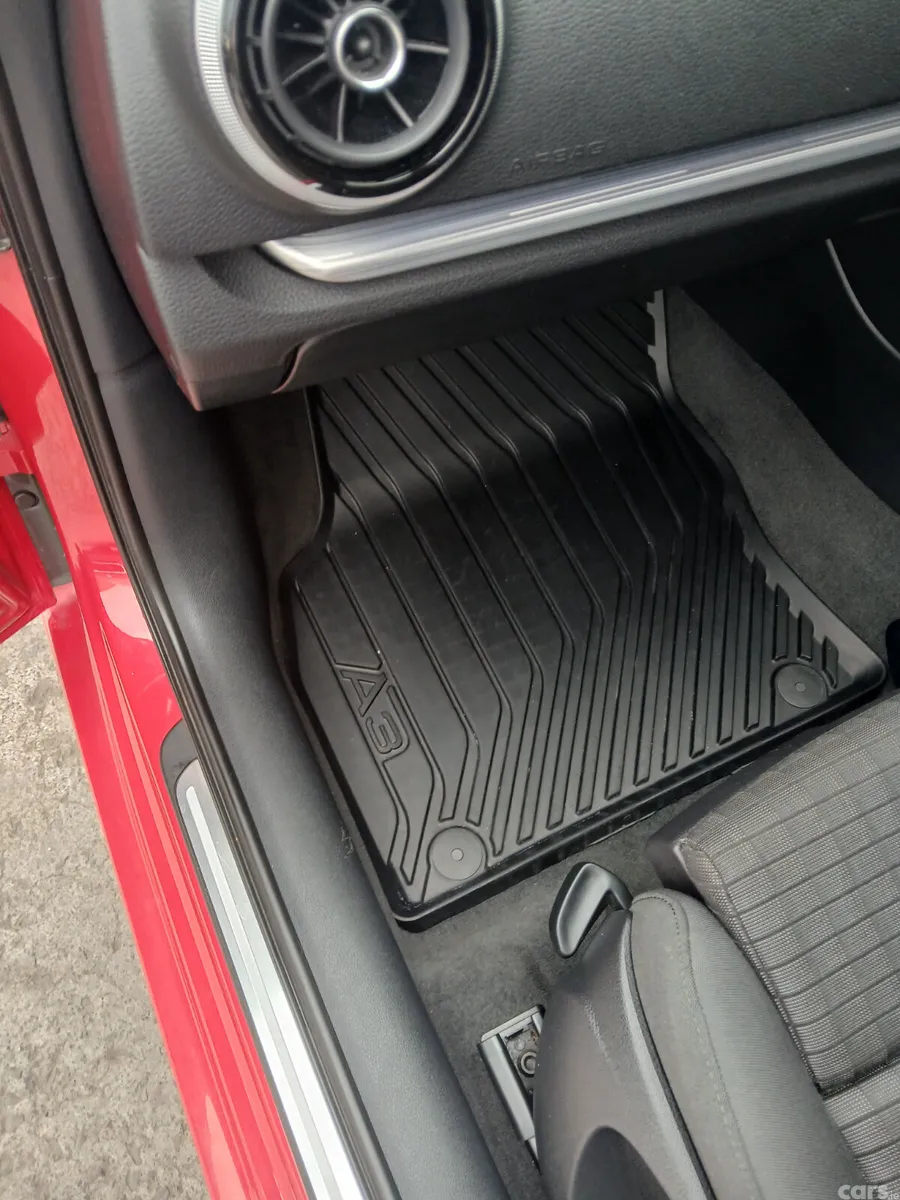 Audi A3 Hatchback, Diesel, 2016, Red