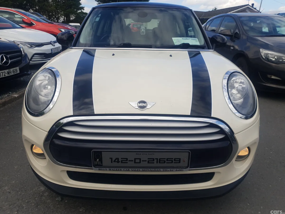 Mini Cooper Hatchback, Diesel, 2014, White