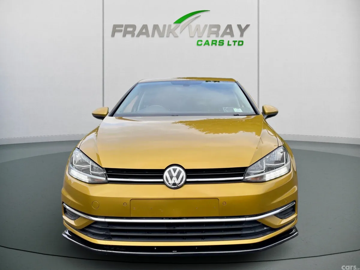 Volkswagen Golf Hatchback, Diesel, 2018, Yellow