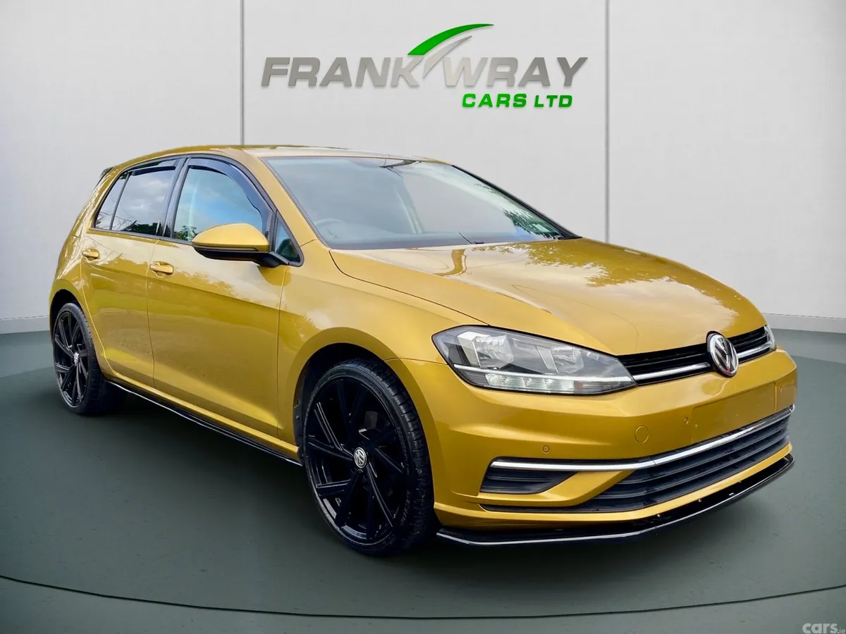 Volkswagen Golf Hatchback, Diesel, 2018, Yellow