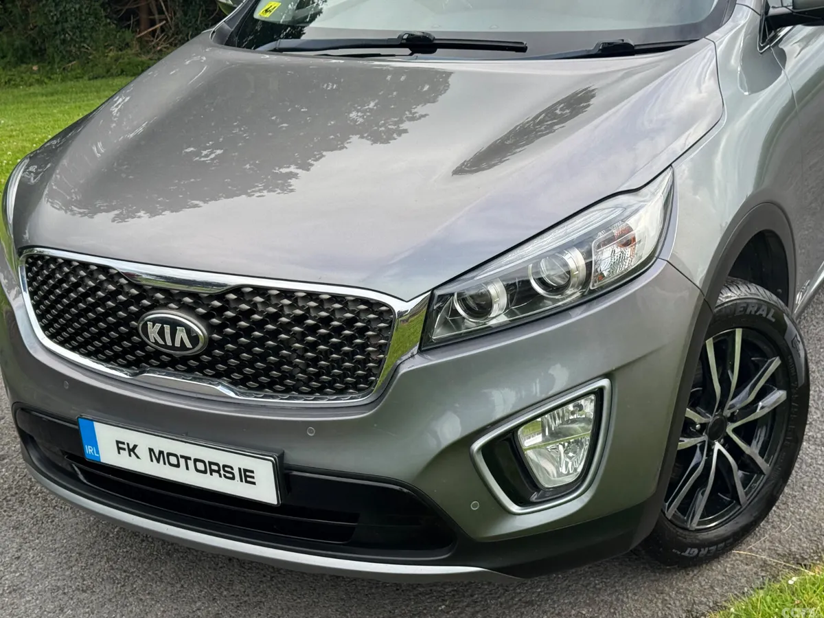 Kia Sorento SUV, Diesel, 2015, Grey