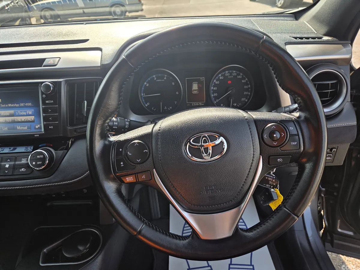 Toyota RAV4 SUV, Diesel, 2016, Grey