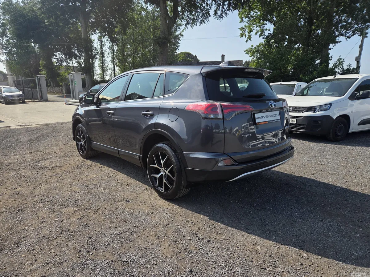 Toyota RAV4 SUV, Diesel, 2016, Grey