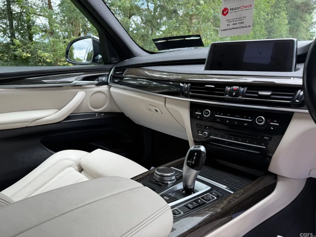 BMW X5 SUV, Petrol Plug-in Hybrid, 2016, White