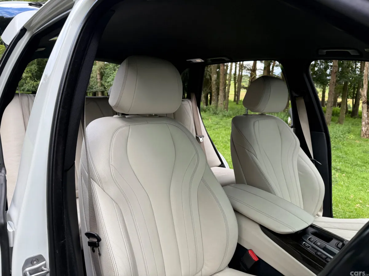 BMW X5 SUV, Petrol Plug-in Hybrid, 2016, White