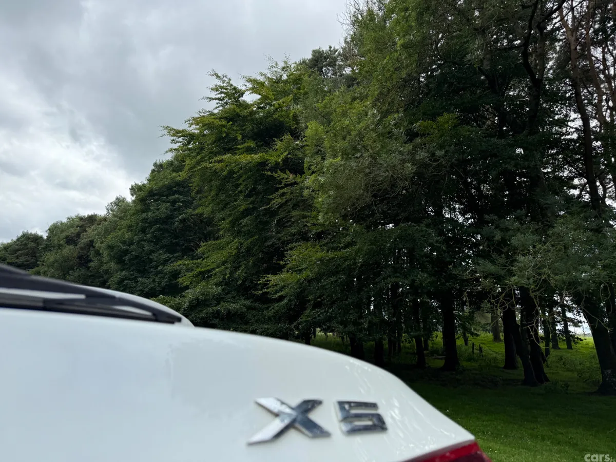 BMW X5 SUV, Petrol Plug-in Hybrid, 2016, White