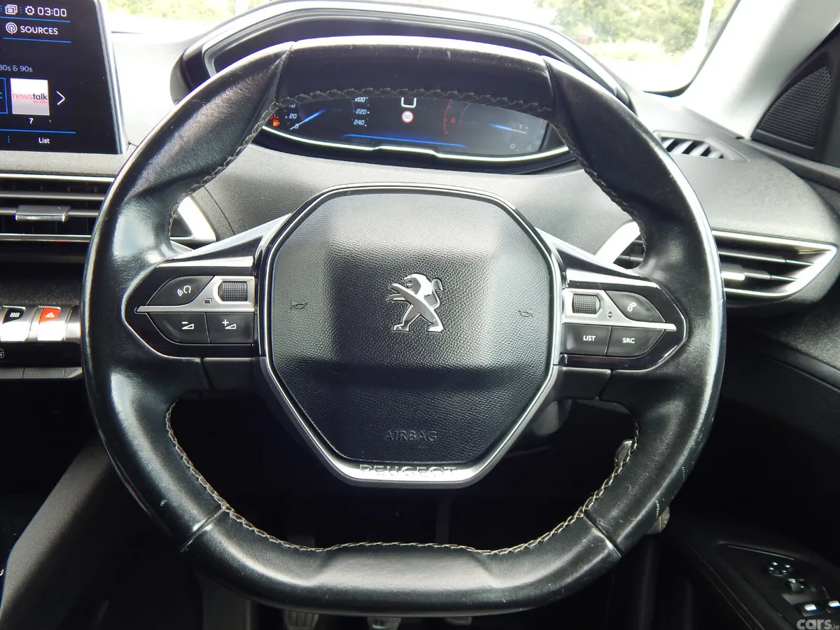 Peugeot 3008 Hatchback, Diesel, 2018, White