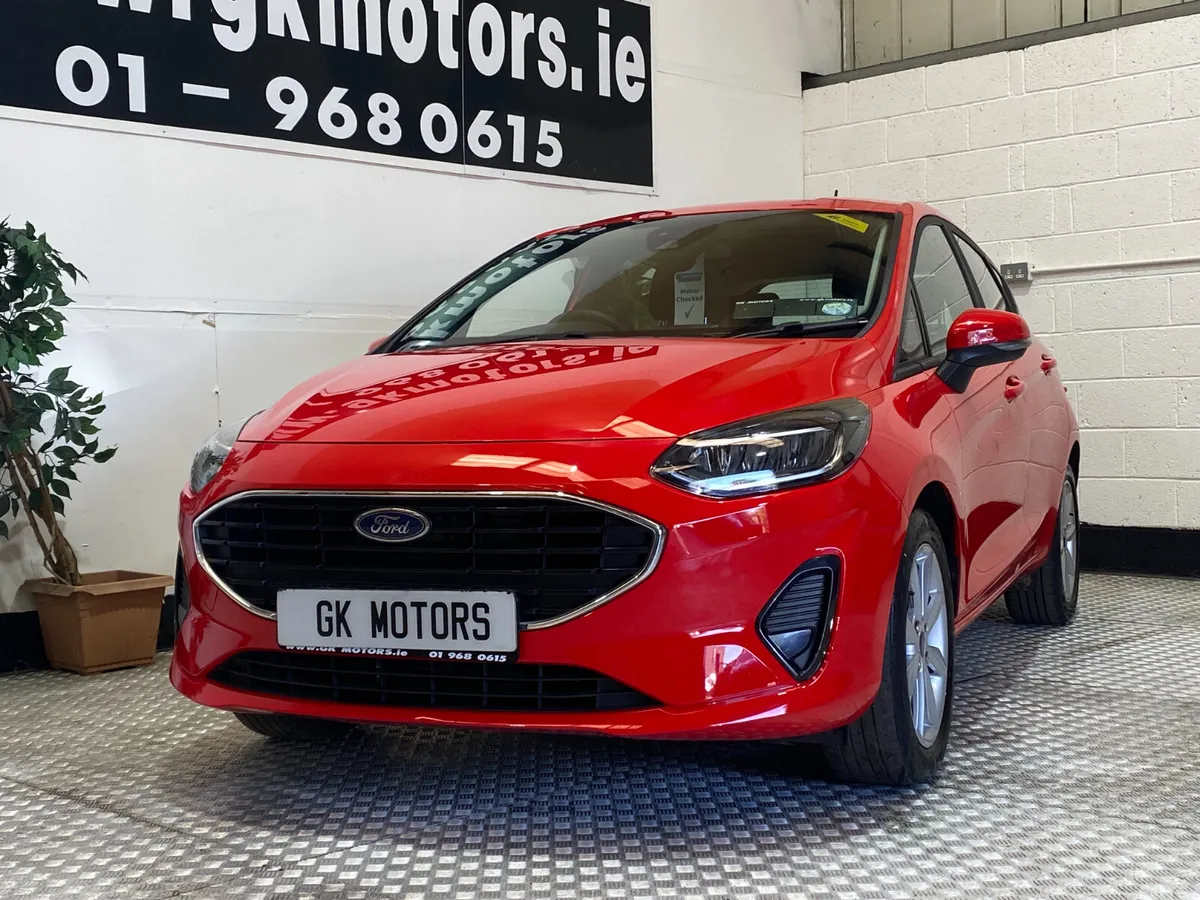 Ford Fiesta Hatchback, Petrol, 2022, Red