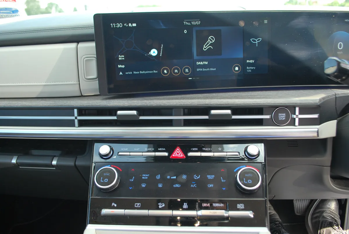 Hyundai Santa Fe SUV, Petrol Plug-in Hybrid, 2025, Grey