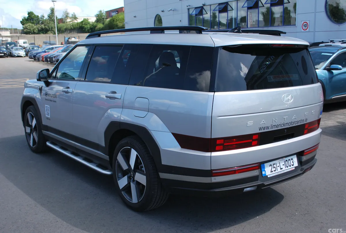 Hyundai Santa Fe SUV, Petrol Plug-in Hybrid, 2025, Grey