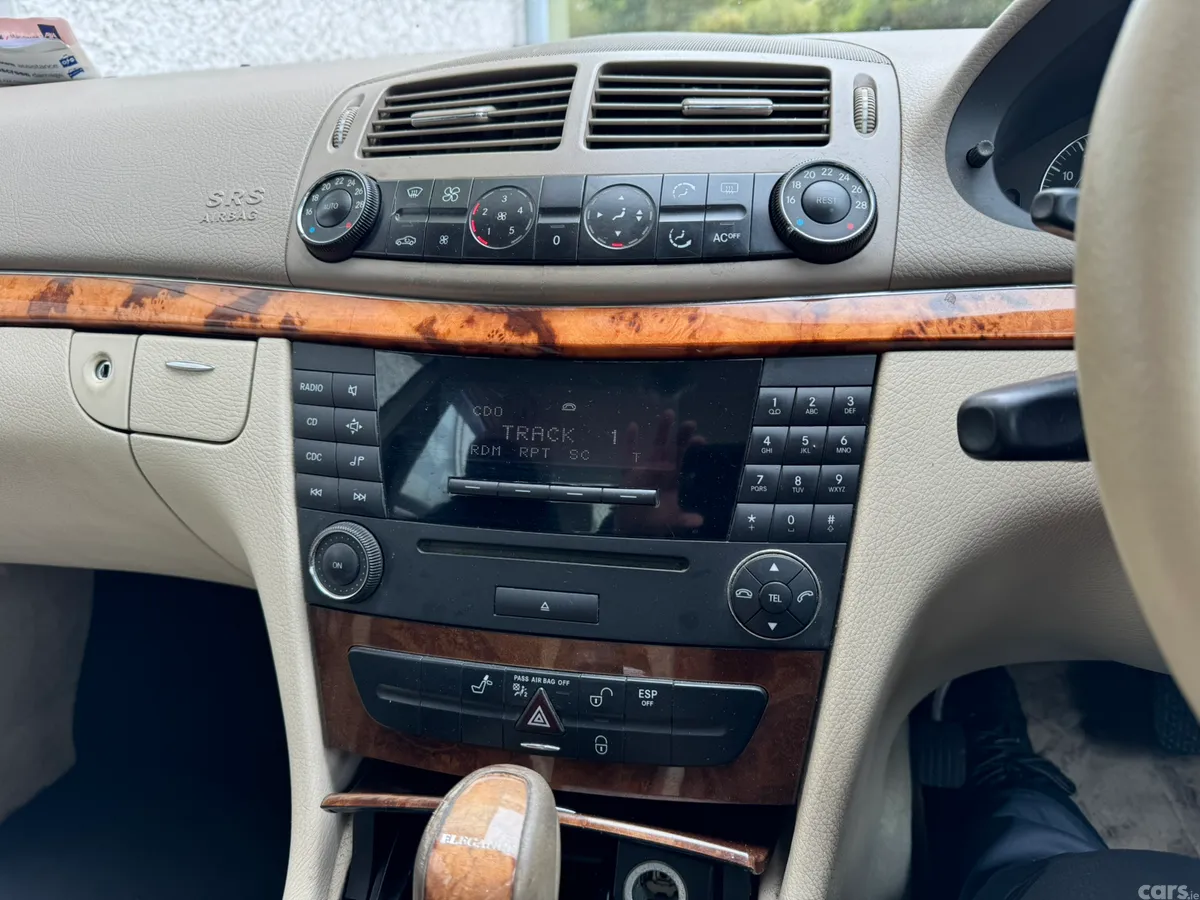 Mercedes-Benz E-Class Saloon, Petrol, 2005, Silver