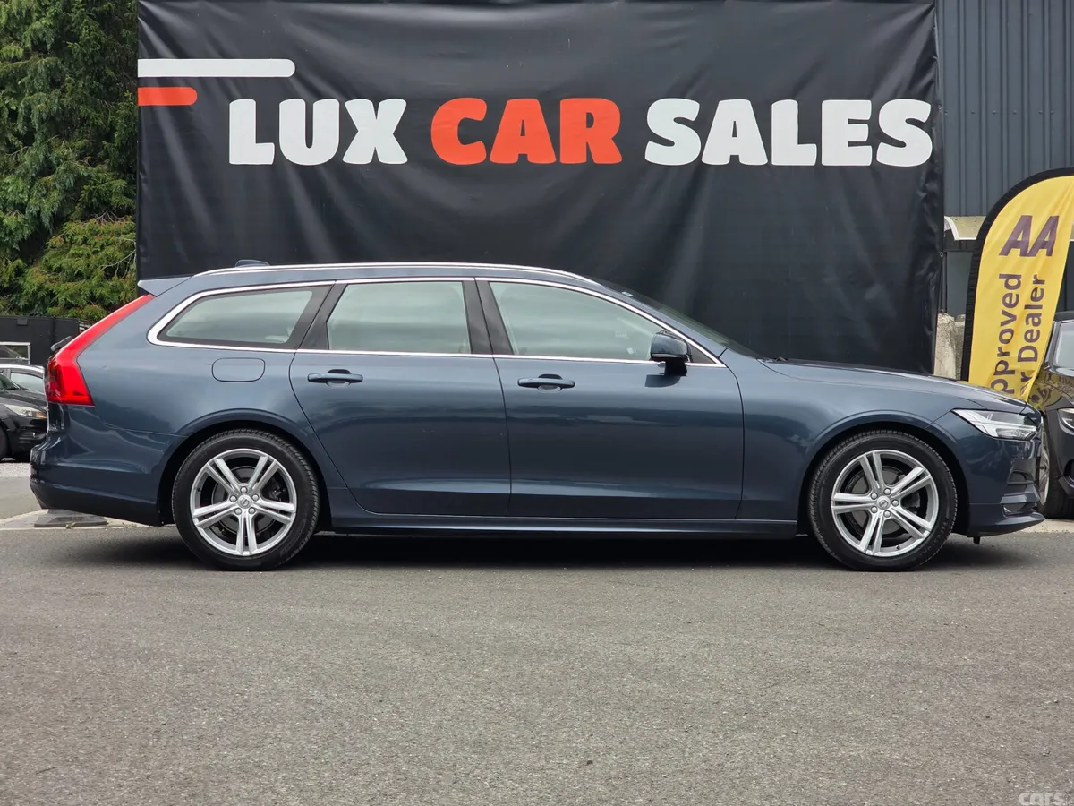 Volvo V90 Estate, Diesel, 2020, Blue