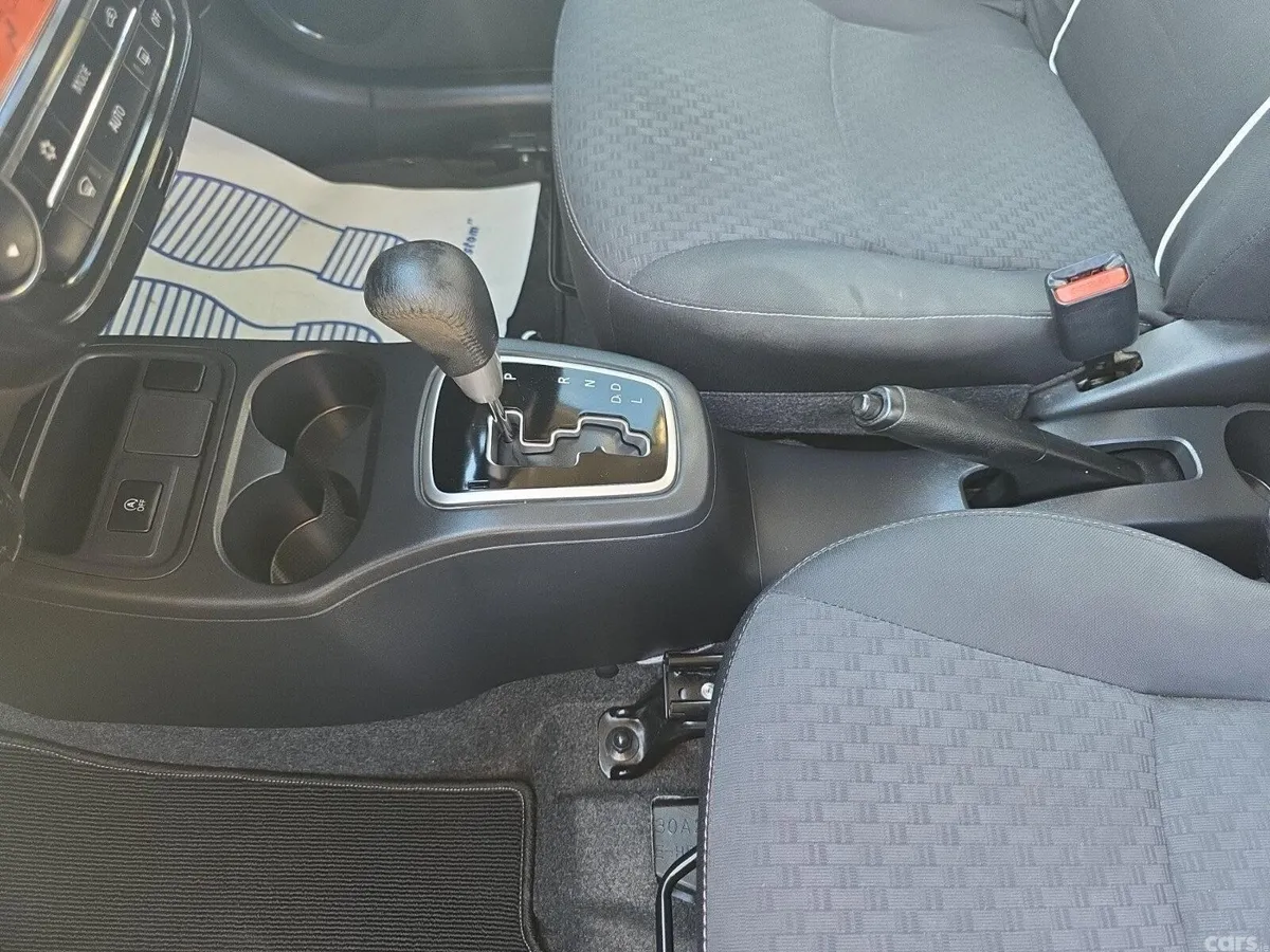 Mitsubishi Mirage Hatchback, Petrol, 2019, Silver