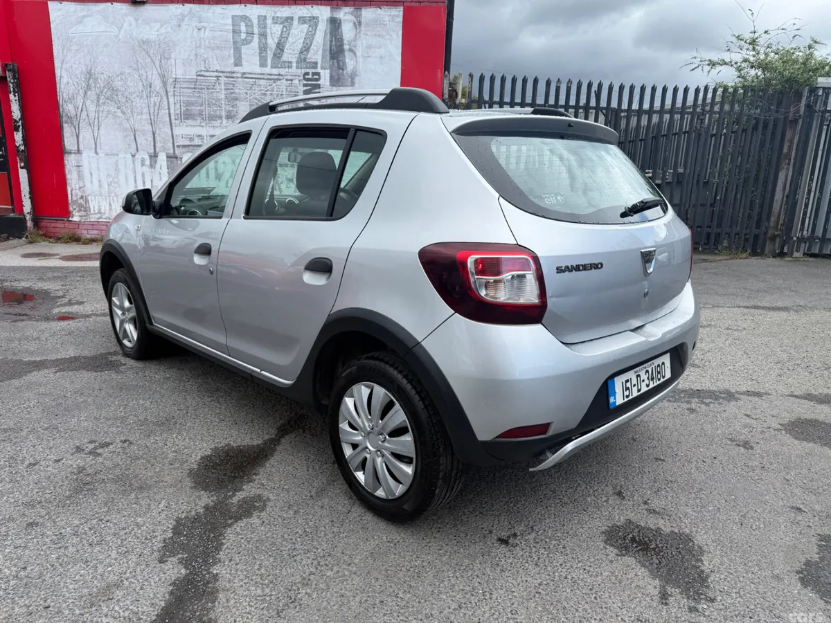 Dacia Sandero Stepway Hatchback, Diesel, 2015, Silver