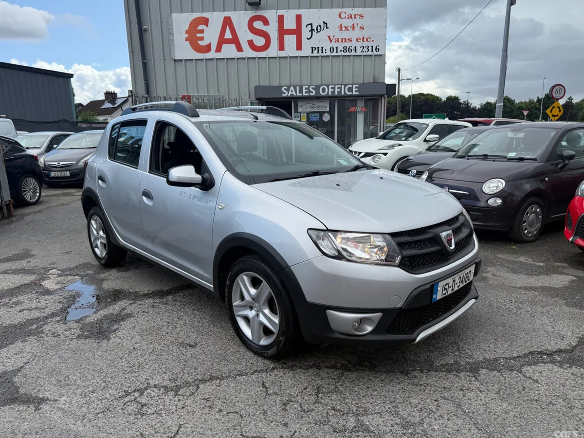 Dacia Sandero Stepway Hatchback, Diesel, 2015, Silver