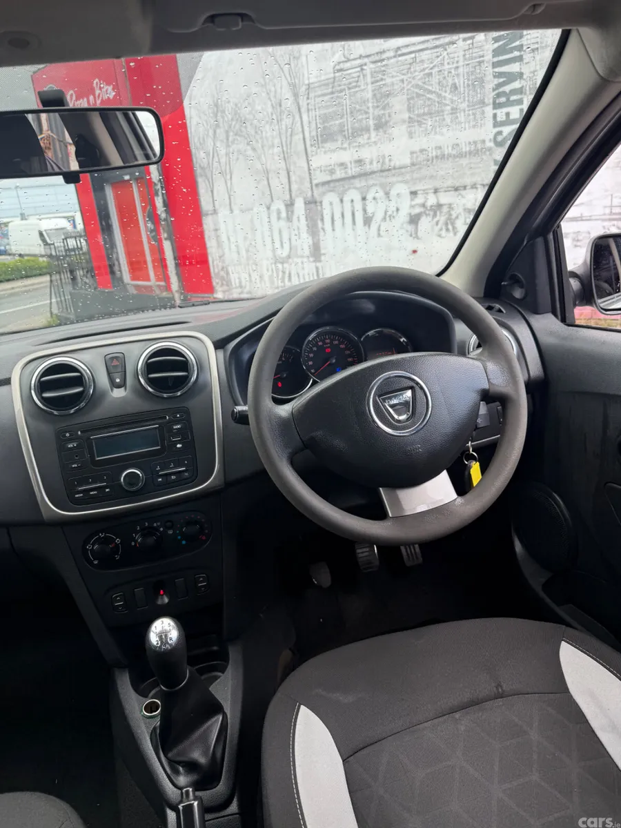 Dacia Sandero Stepway Hatchback, Diesel, 2015, Silver