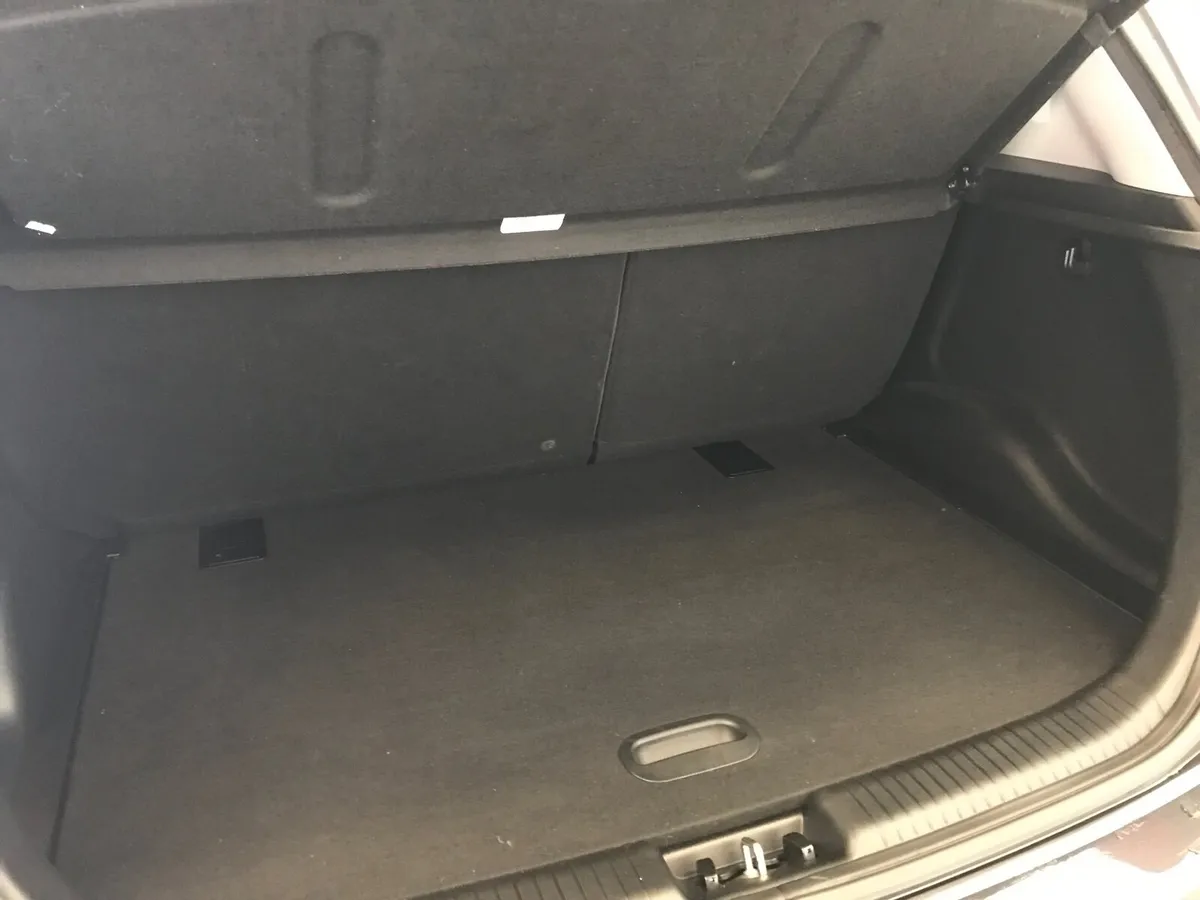 Kia Venga MPV, Diesel, 2018, Grey