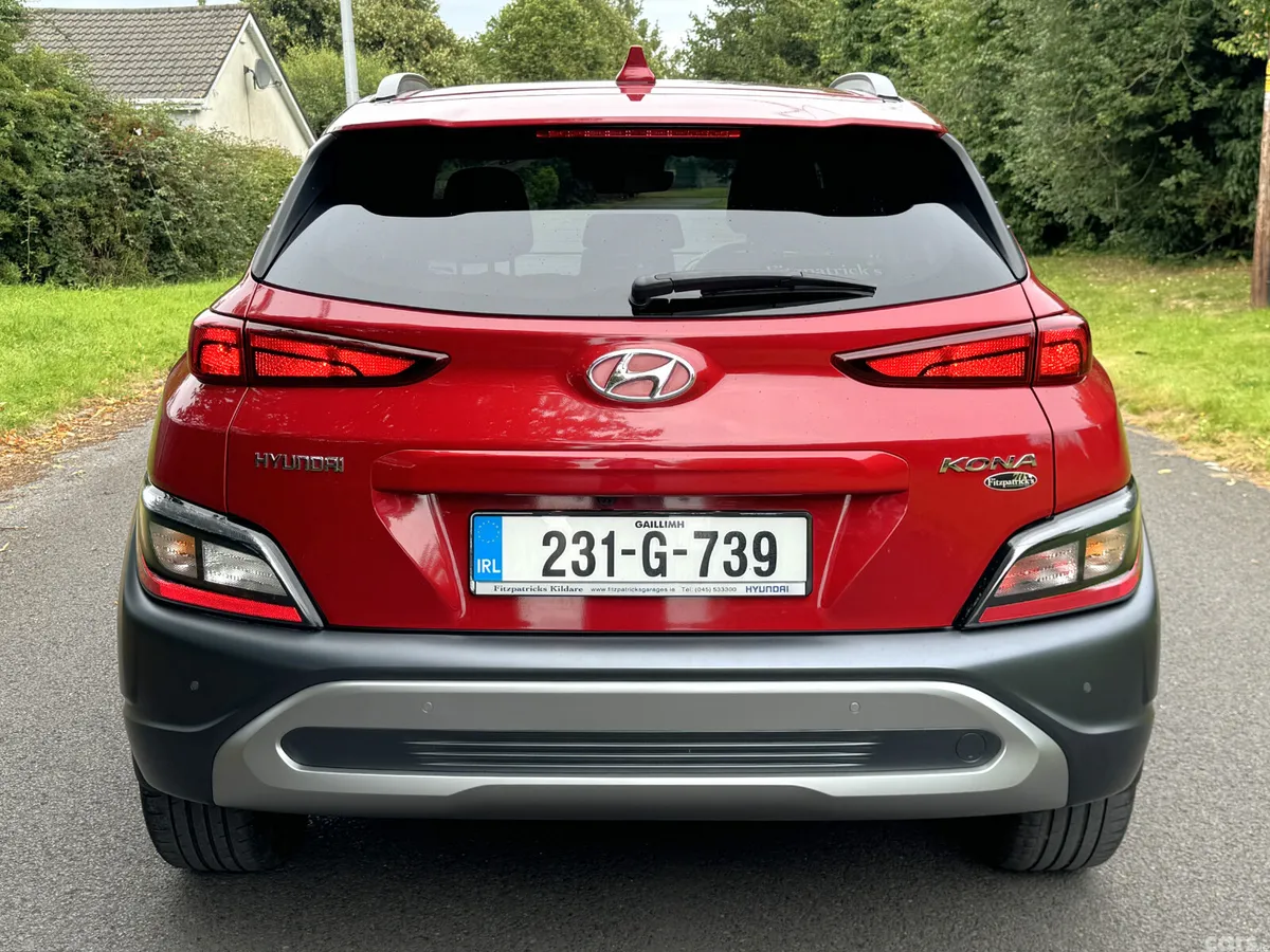 Hyundai KONA MPV, Petrol, 2023, Red