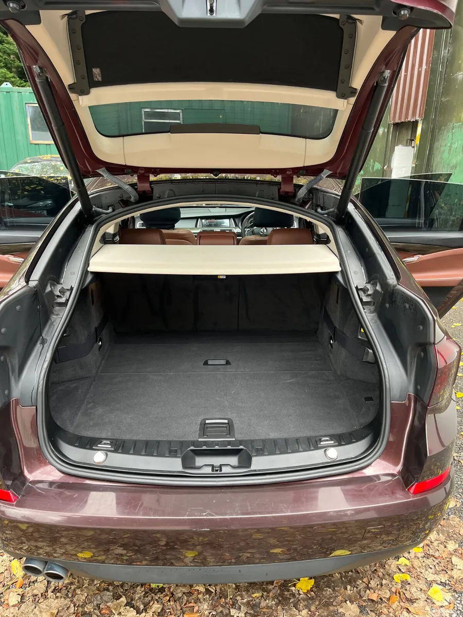 BMW 5-Series Coupe, Diesel, 2015, Red