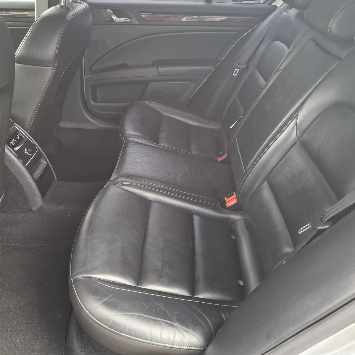 Skoda Superb Saloon, Diesel, 2015, Silver