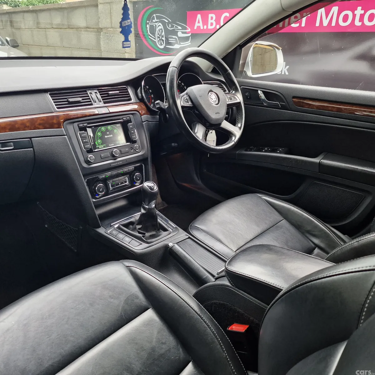 Skoda Superb Saloon, Diesel, 2015, Silver