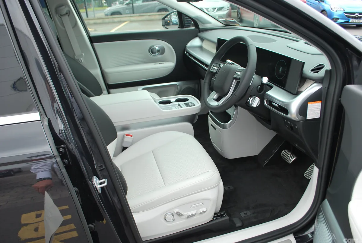 Hyundai IONIQ 9 SUV, Electric, 2026, Blue