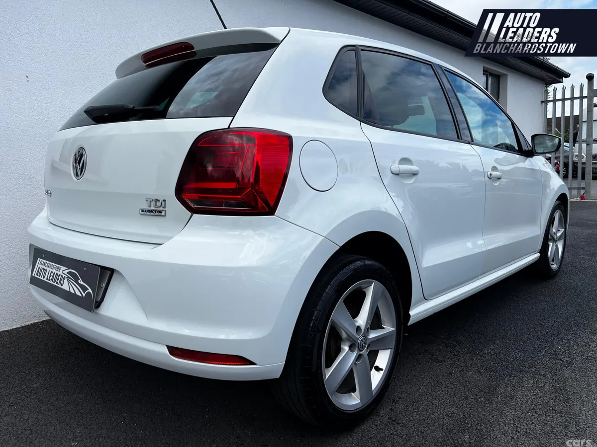 Volkswagen Polo Hatchback, Diesel, 2017, White