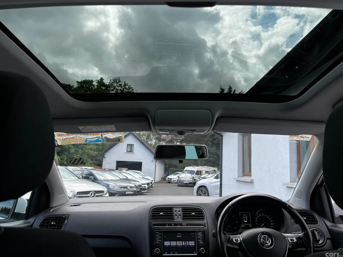 Volkswagen Polo Hatchback, Diesel, 2017, White