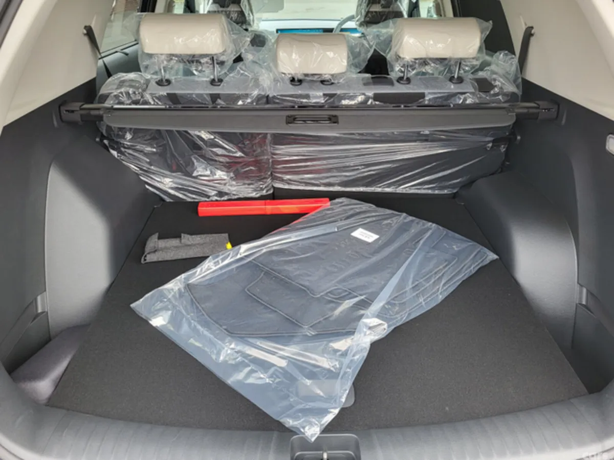 KGM Torres EVX SUV, Electric, 2025, Blue