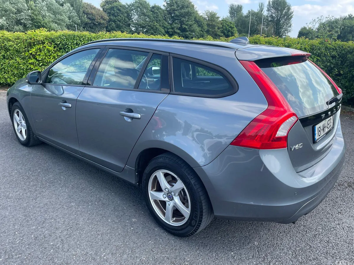 Volvo V60 Estate, Diesel, 2018, Grey