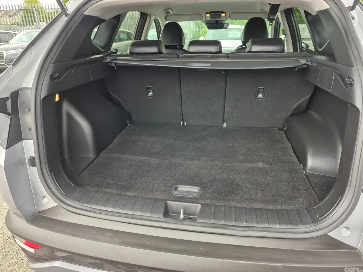 Hyundai Tucson SUV, Petrol Hybrid, 2021, Grey