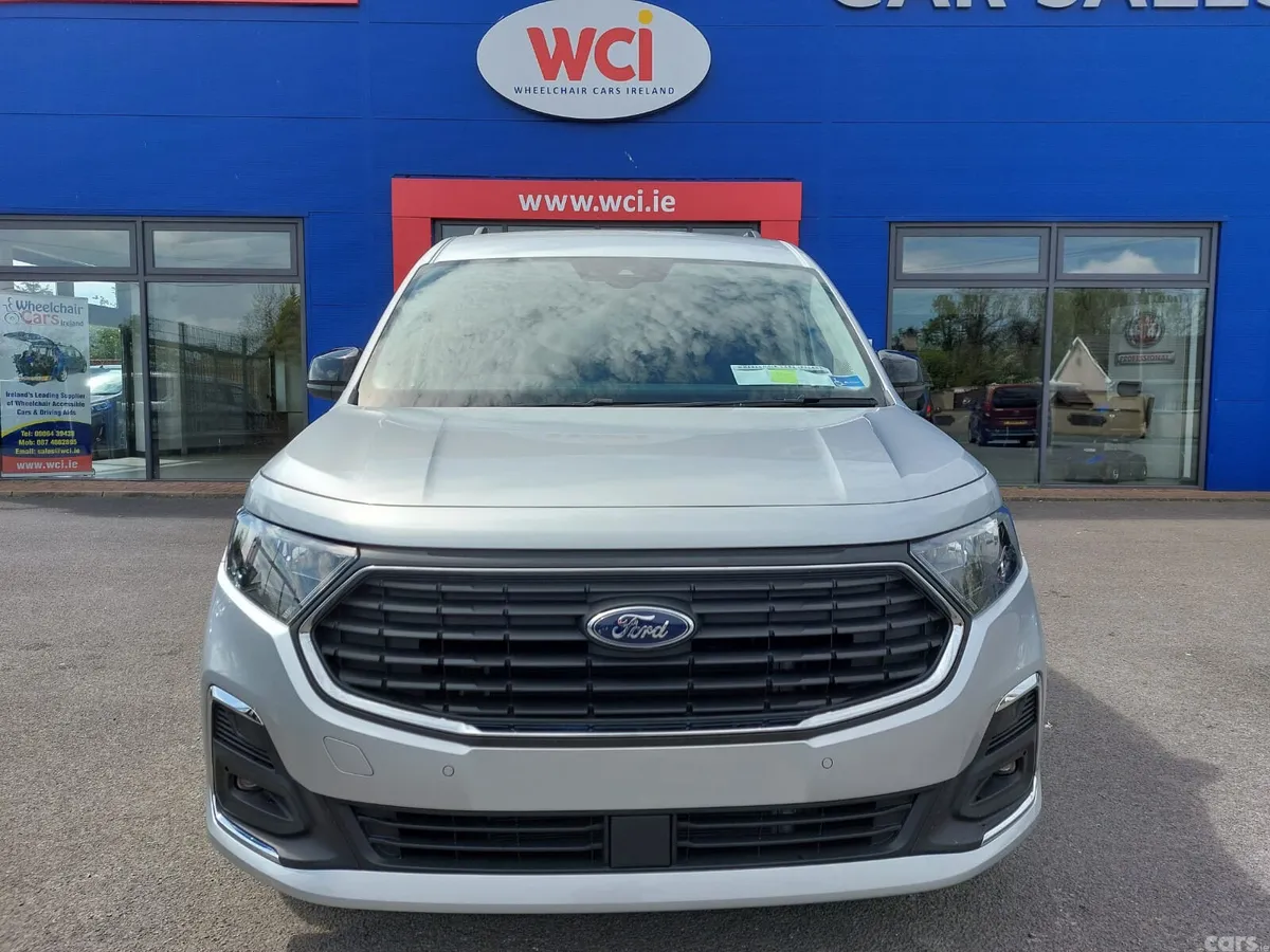 Ford Tourneo Connect MPV, Diesel, 2026, Silver