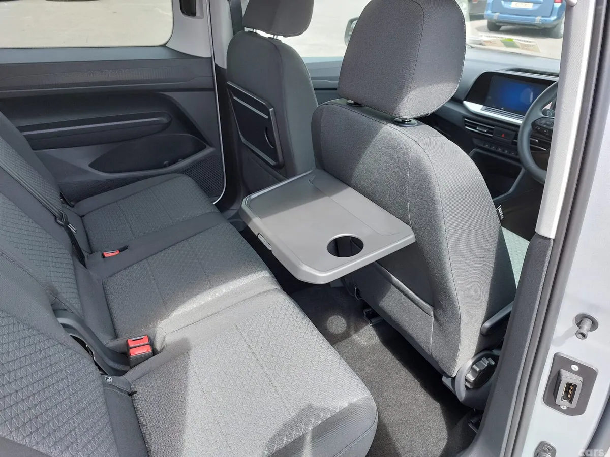 Ford Tourneo Connect MPV, Diesel, 2026, Silver