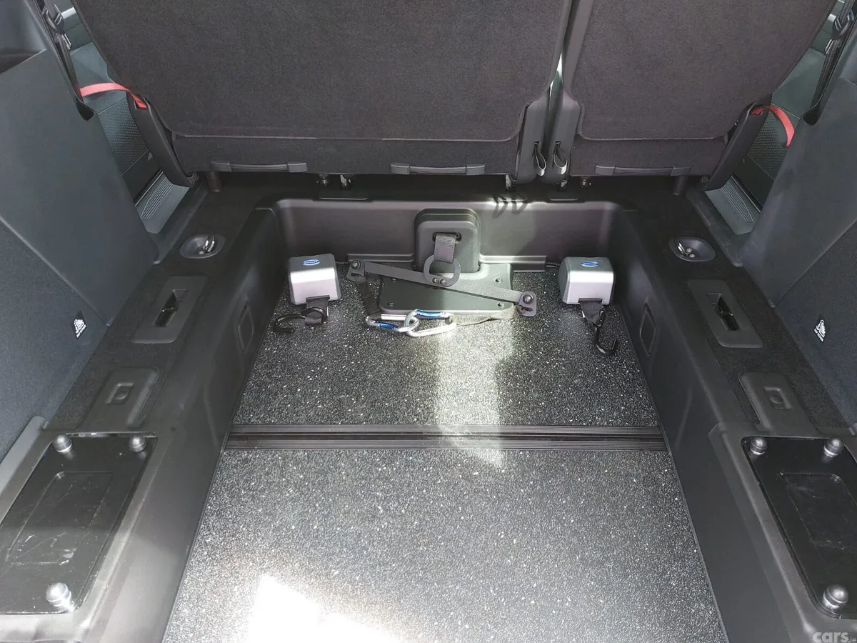 Ford Tourneo Connect MPV, Diesel, 2026, Silver
