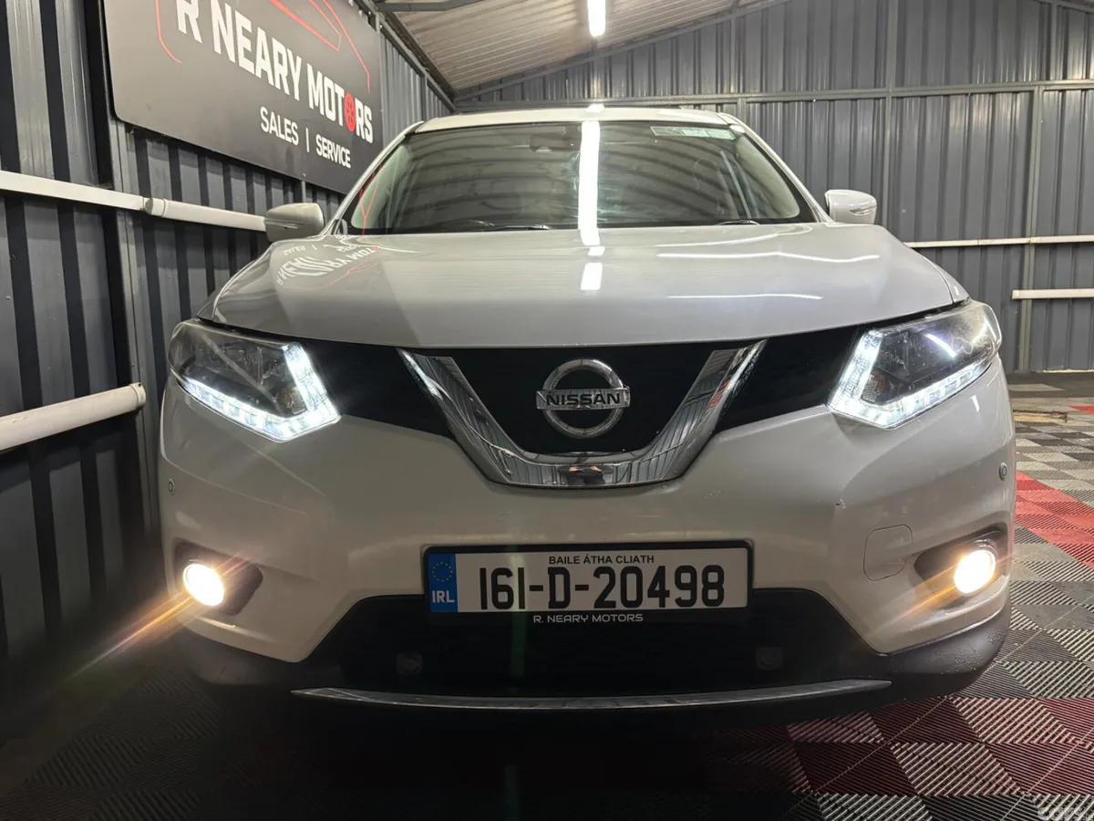 Nissan X-Trail SUV, Diesel, 2016, White