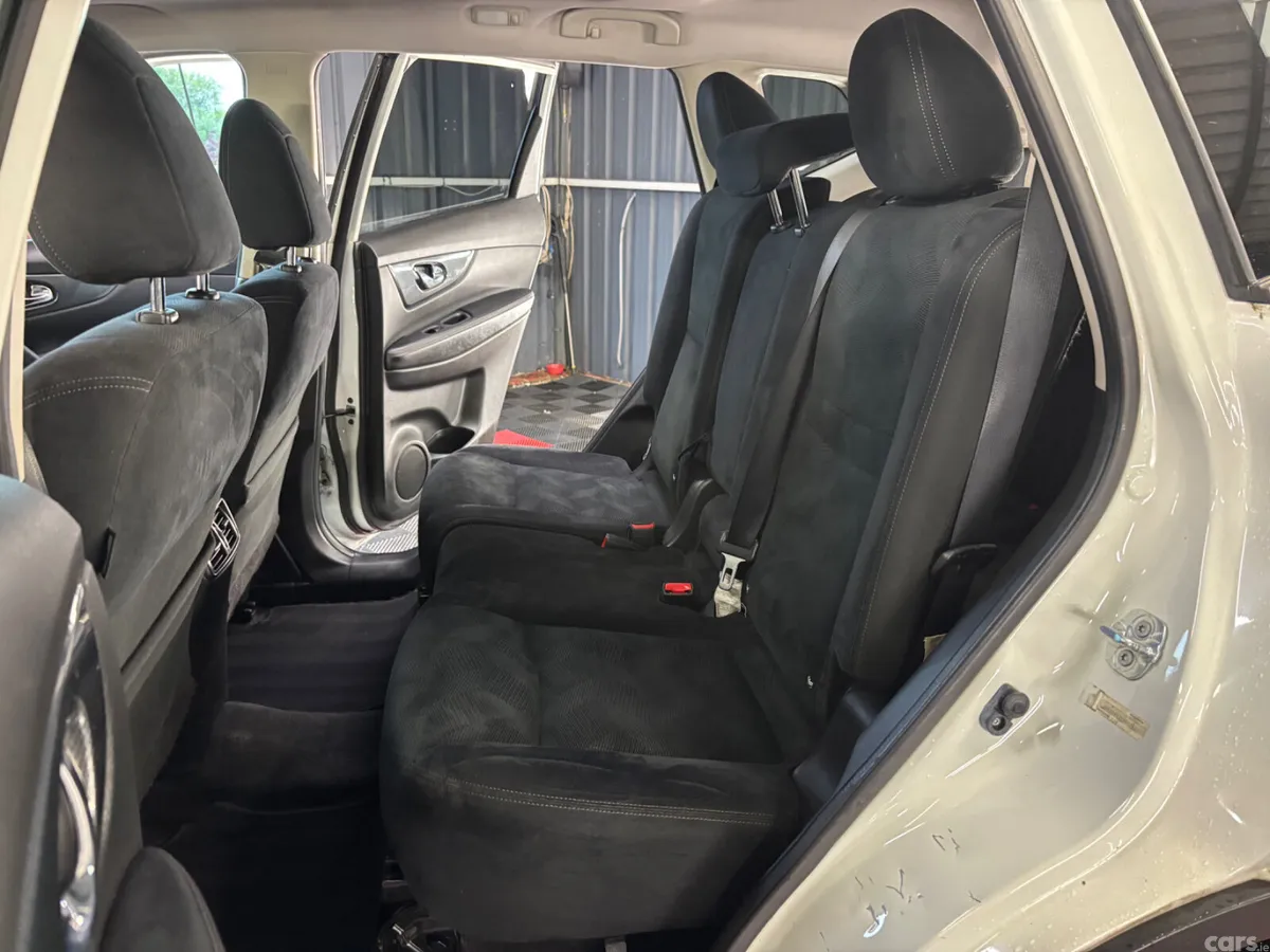 Nissan X-Trail SUV, Diesel, 2016, White