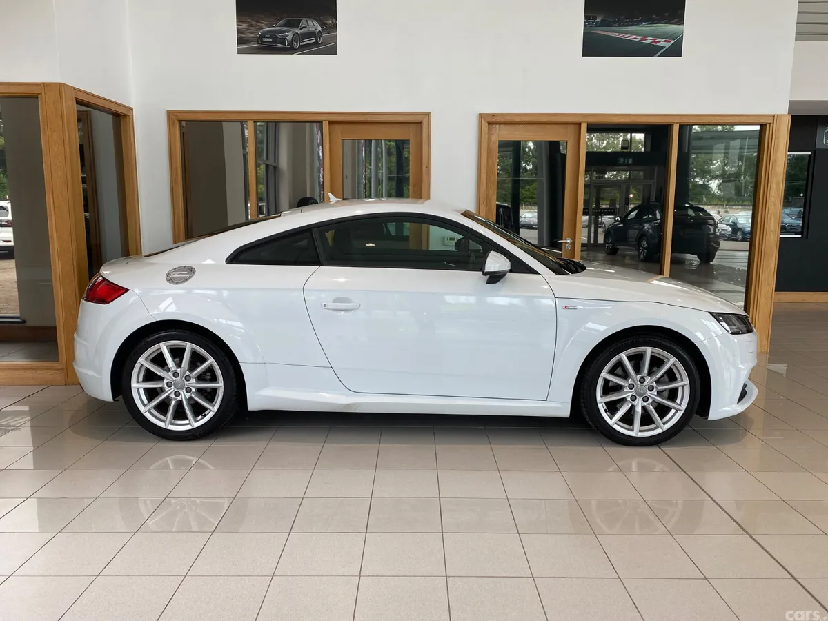 Audi TT Coupe, Petrol, 2016, White