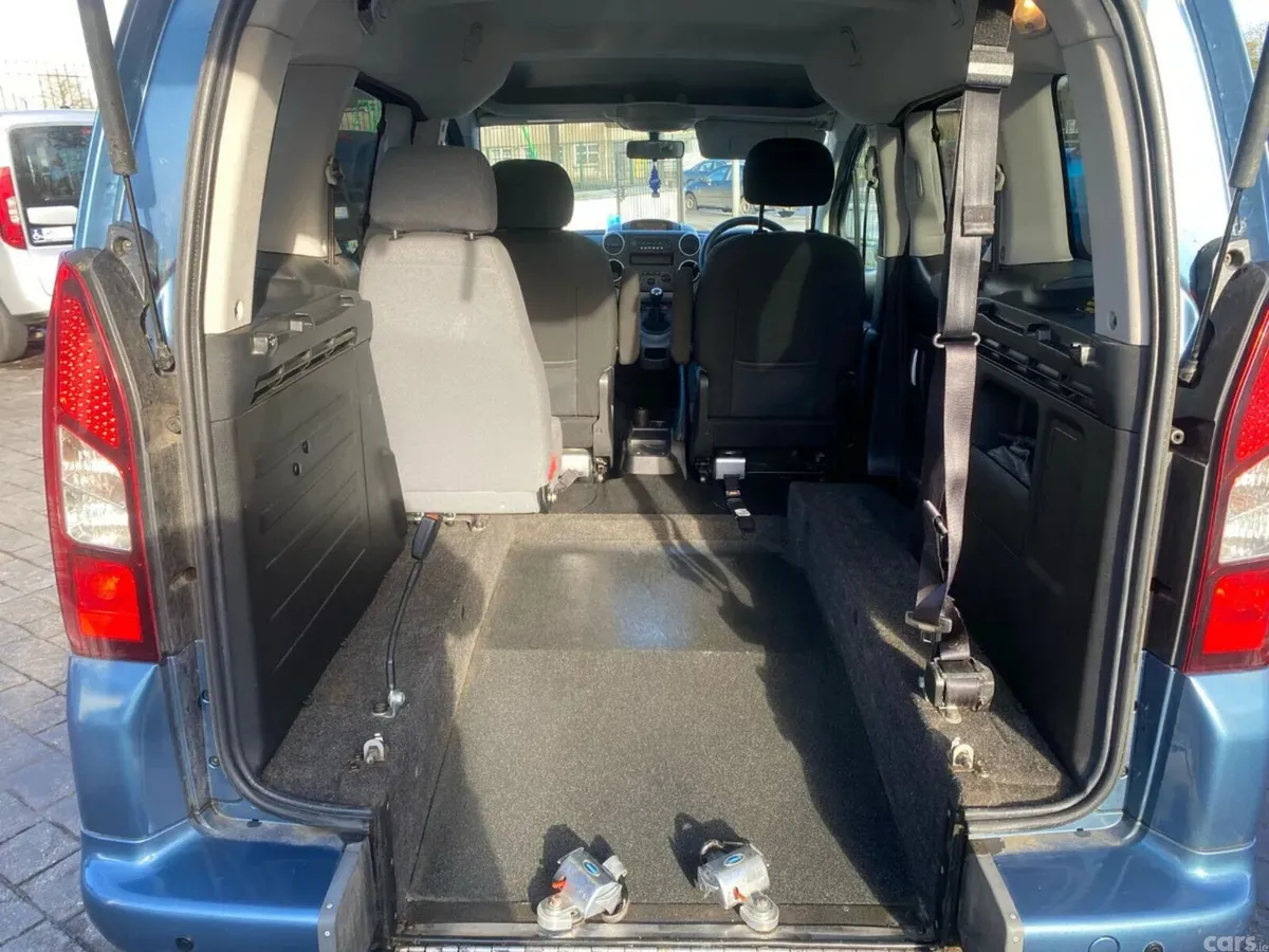 Peugeot Partner Tepee MPV, Diesel, 2013, Blue