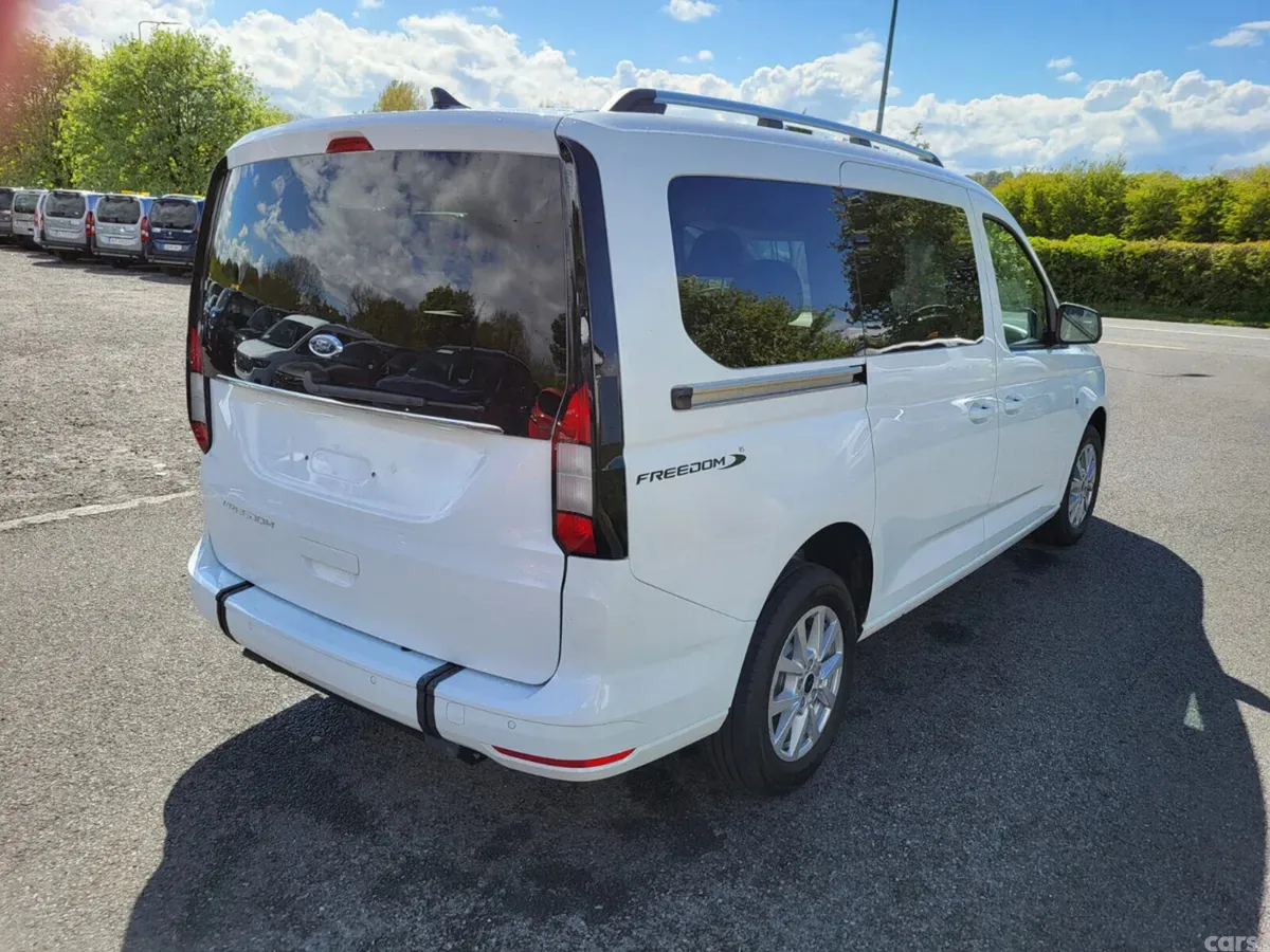 Ford Tourneo Connect MPV, Diesel, 2026, White