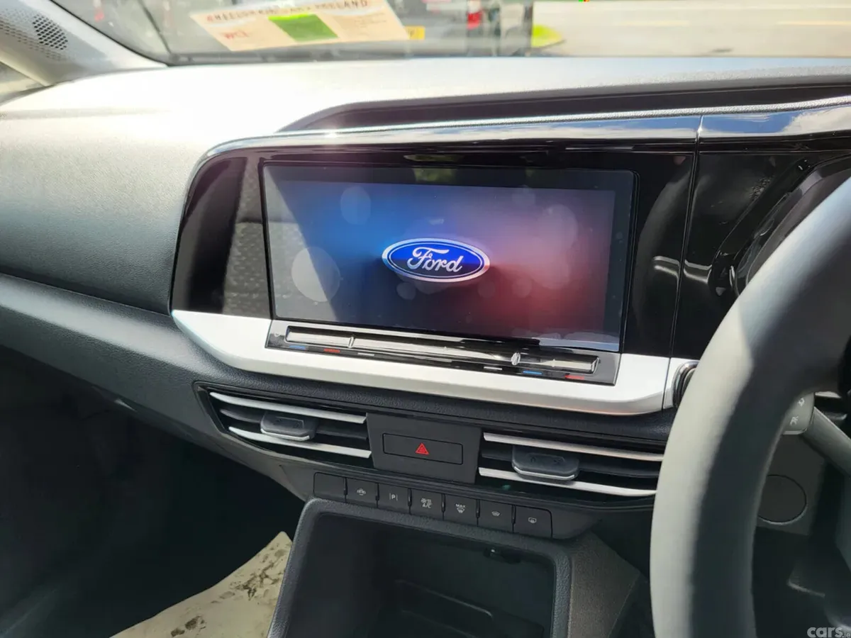 Ford Tourneo Connect MPV, Diesel, 2026, White
