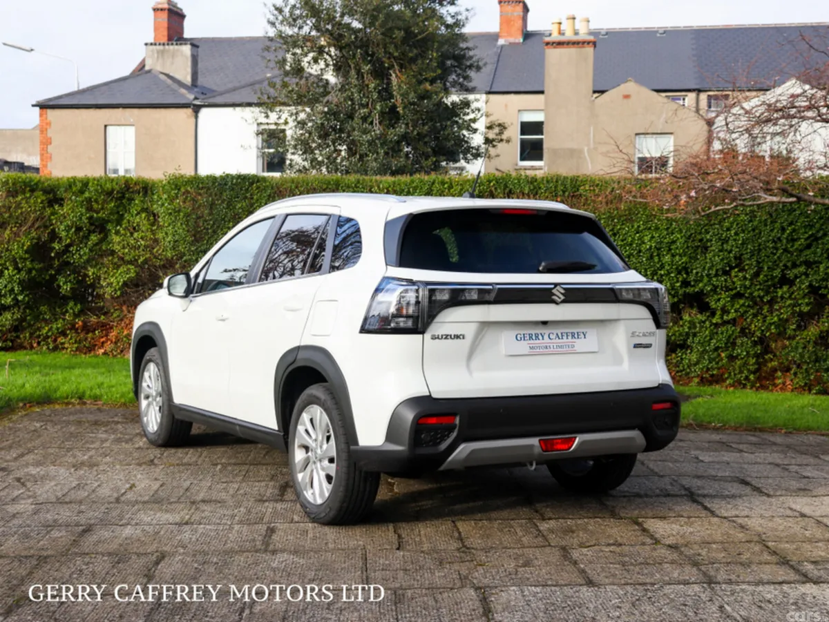 Suzuki SX4 S-Cross SUV, Petrol Hybrid, 2026, White