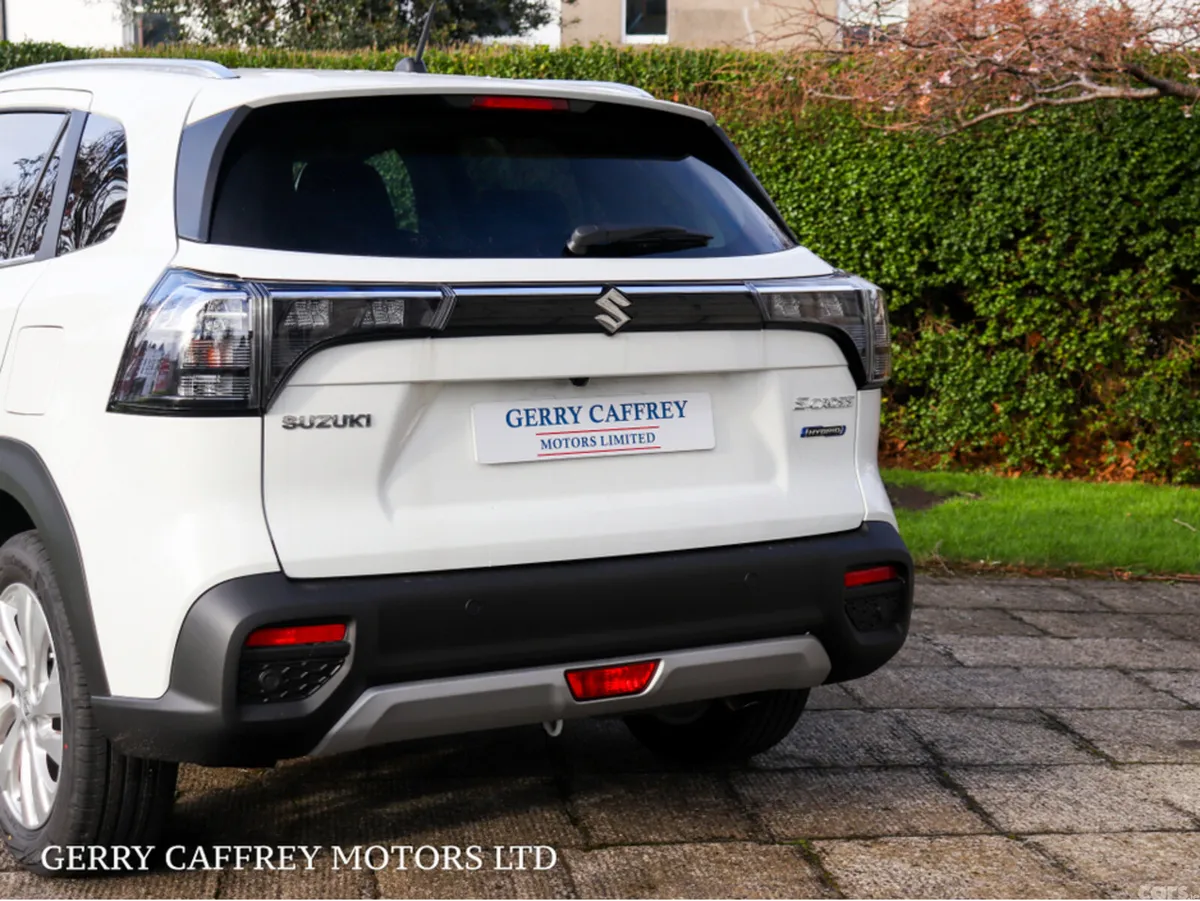 Suzuki SX4 S-Cross SUV, Petrol Hybrid, 2026, White