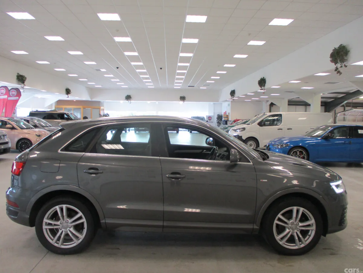 Audi Q3 SUV, Diesel, 2016, Grey